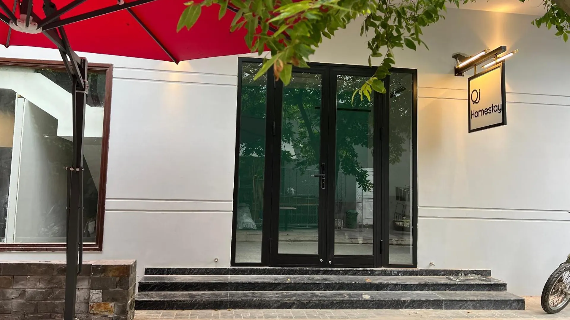 Renovated Near My Khe Beach Cozy And Quiet Rooms Boutique Apartment Da Nang Vietnam