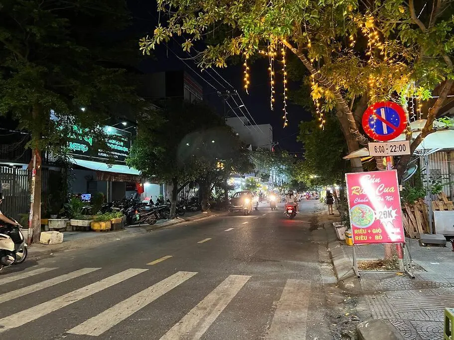 Renovated Near My Khe Beach Cozy And Quiet Rooms Boutique Apartment Da Nang