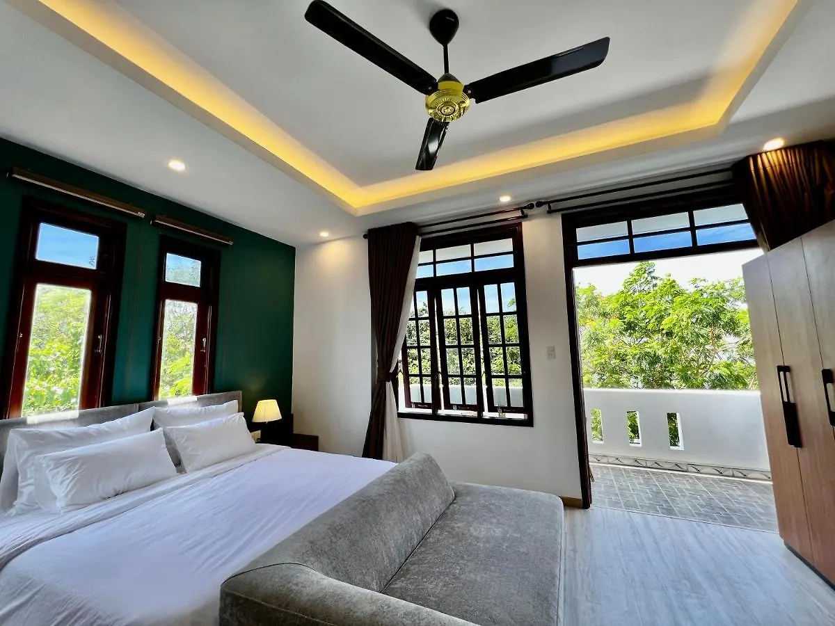Renovated Near My Khe Beach Cozy And Quiet Rooms Boutique Apartment contacts