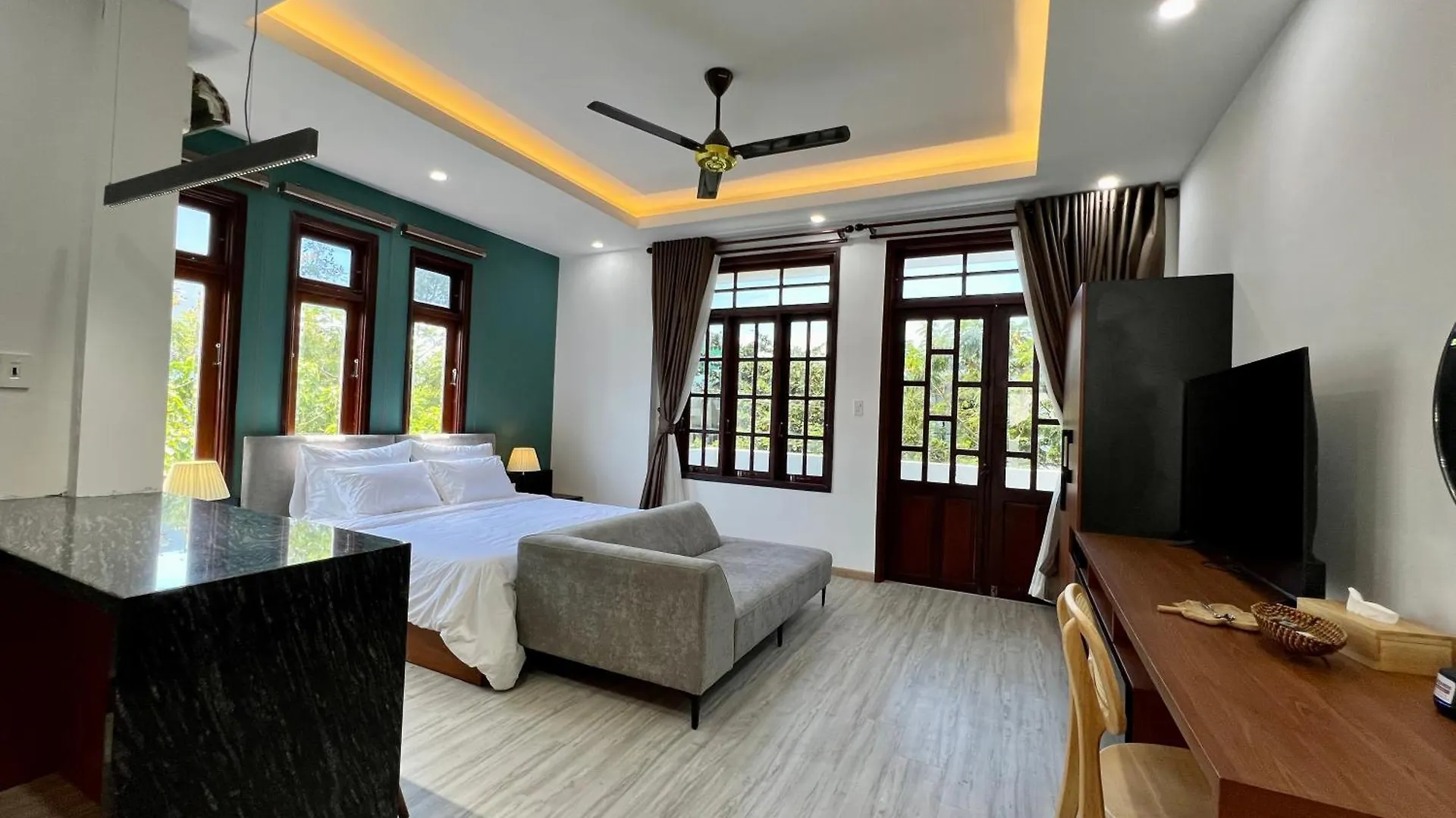 Renovated Near My Khe Beach Cozy And Quiet Rooms Boutique Apartment Da Nang